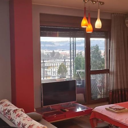 Unique Studio- Great Balcony And View! Parking Possibility! فيليكو ترنوفو المظهر الخارجي الصورة