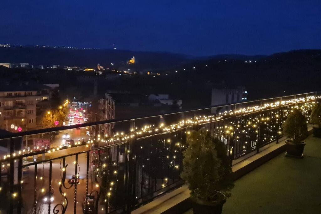 Unique Studio- Great Balcony And View! Parking Possibility! فيليكو ترنوفو المظهر الخارجي الصورة