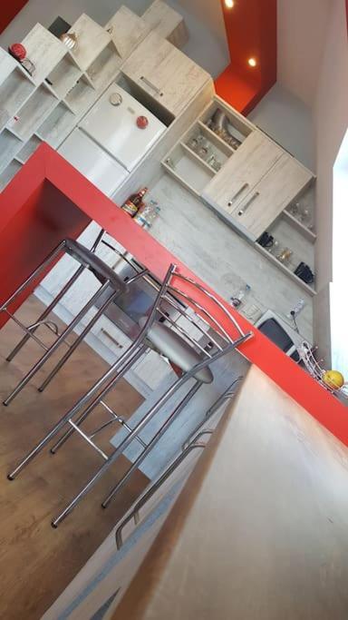 Unique Studio- Great Balcony And View! Parking Possibility! فيليكو ترنوفو المظهر الخارجي الصورة