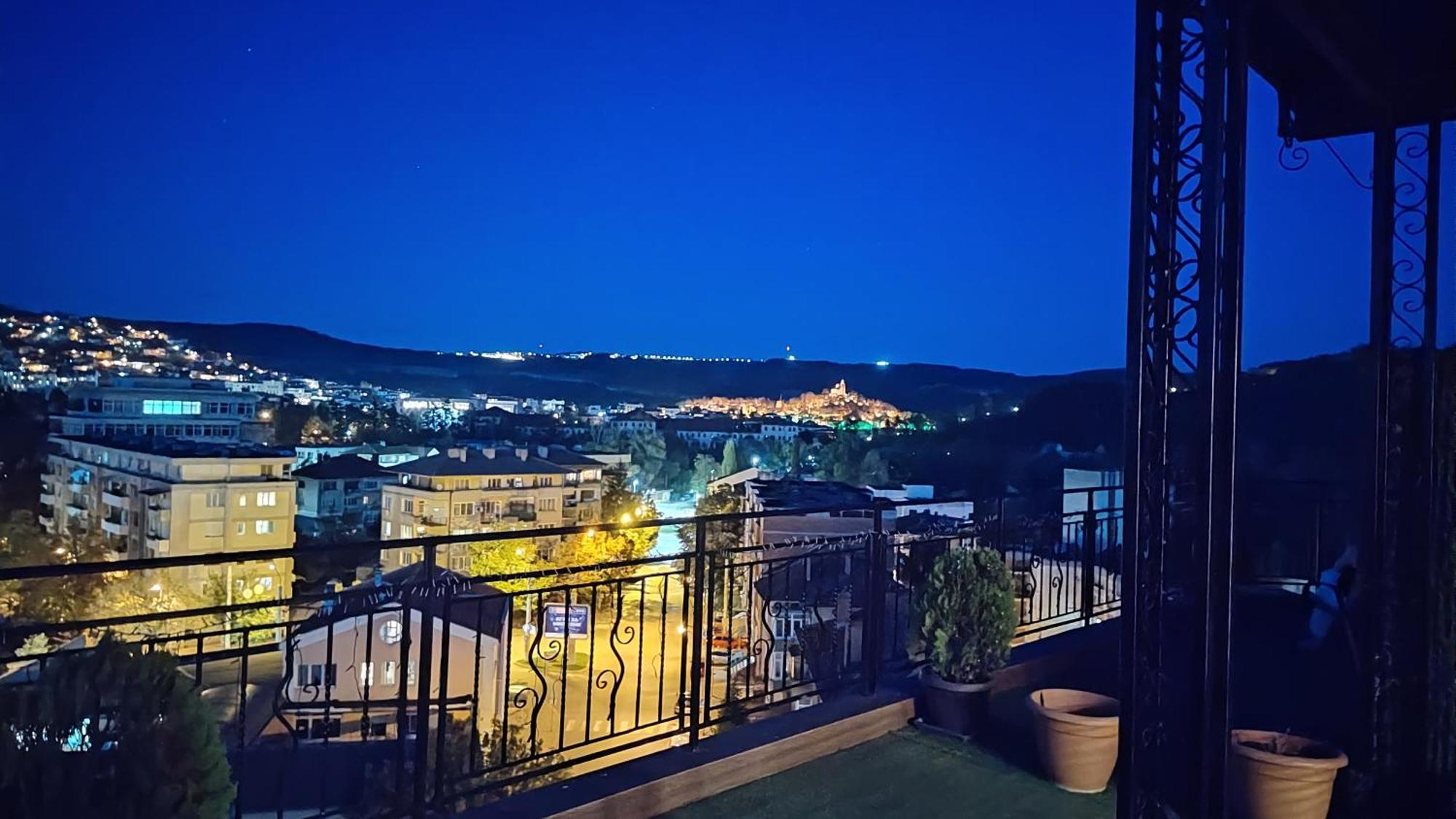 Unique Studio- Great Balcony And View! Parking Possibility! فيليكو ترنوفو المظهر الخارجي الصورة